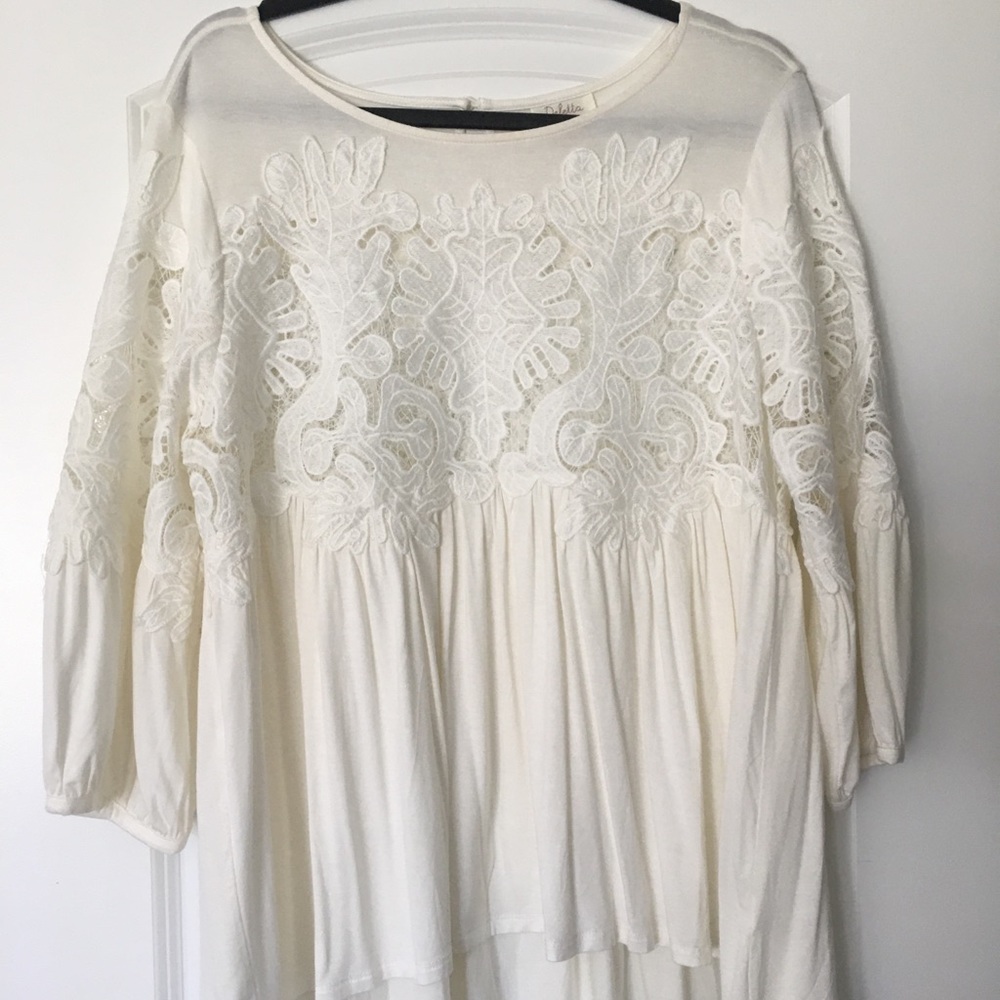 Deletta Ivory long sleeve Blouse
